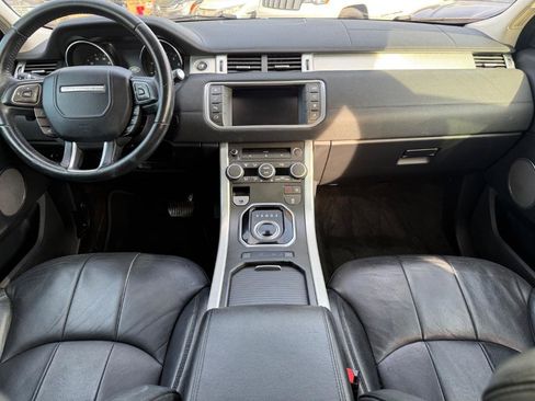 Used 2016 Land Rover Range Rover Evoque SE image 15