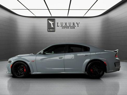 Used 2022 Dodge Charger Scat Pack image 6