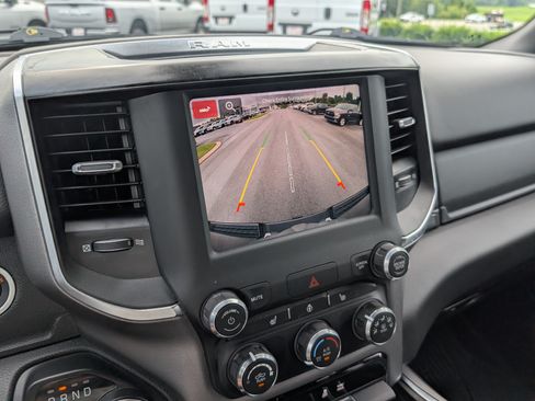 Used 2024 RAM 1500 Big Horn AWD/4WD image 17