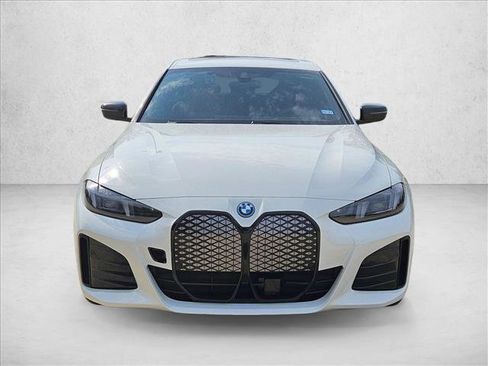 Used 2025 BMW i4 eDrive40 w/ M Sport Package image 2