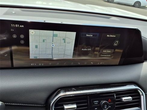 New 2025 Nissan Armada Platinum image 15