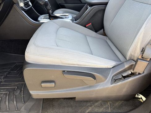 Used 2018 Chevrolet Colorado LT w/ LT Convenience Package AWD/4WD image 22