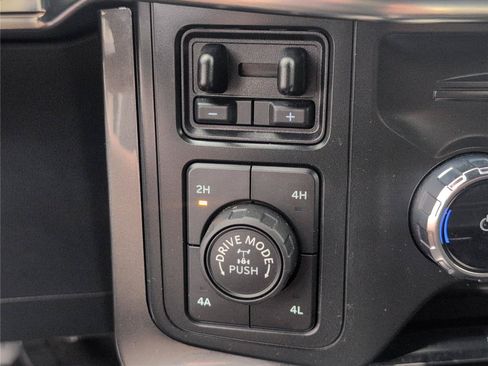 Used 2022 Ford F150 Lariat AWD/4WD image 27