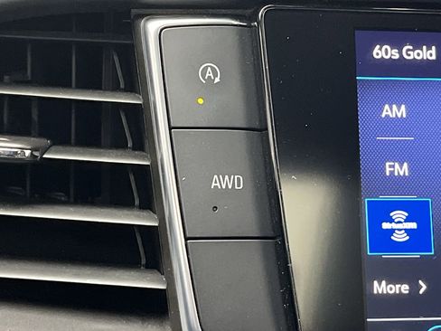 Certified 2023 Buick Enclave Essence w/ Experience Buick Package image 18