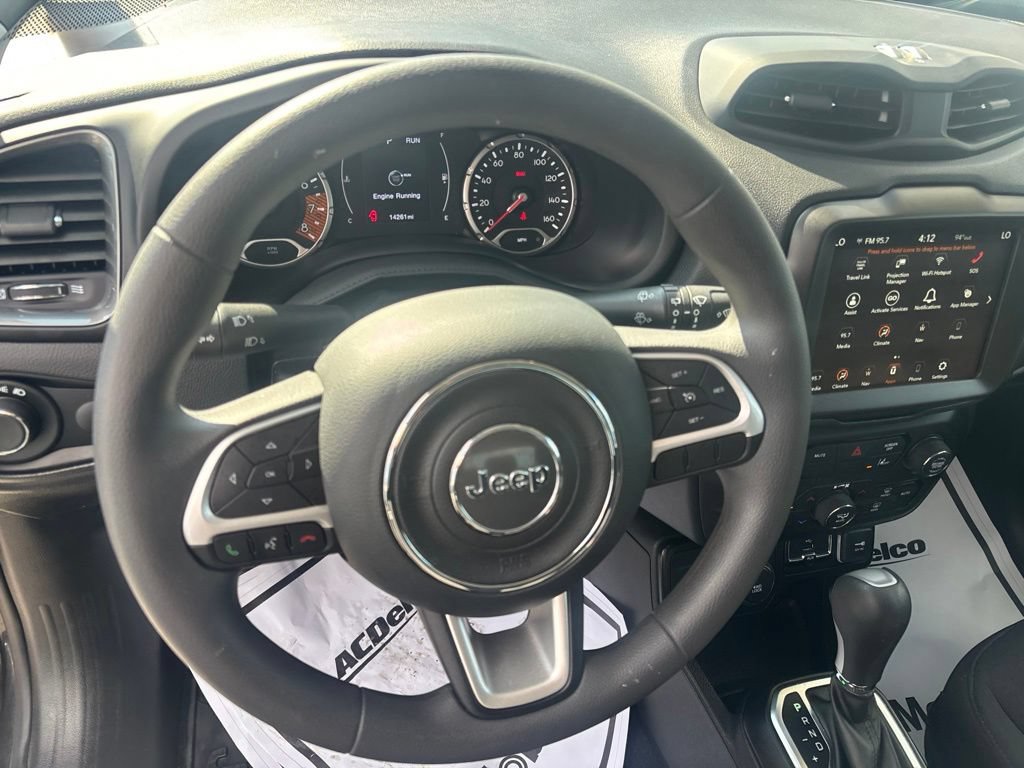 Used 2023 Jeep Renegade Latitude AWD/4WD image 23
