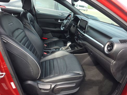 Used 2022 Kia Forte GT-Line w/ GT-Line Premium Package image 13