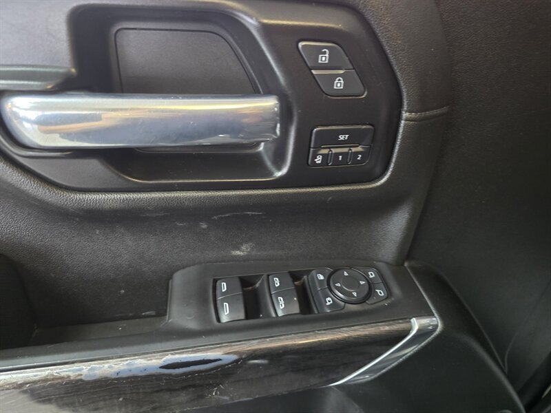 Used 2021 Chevrolet Silverado 1500 LTZ w/ LTZ Premium Package AWD/4WD image 19