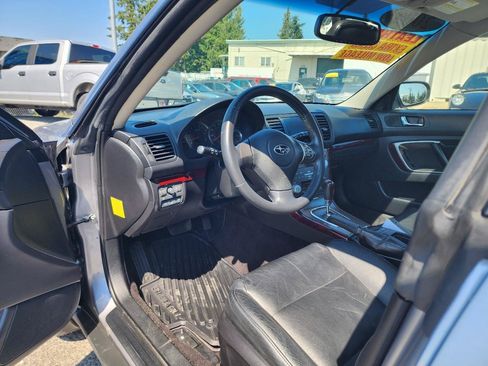 Used 2008 Subaru Outback 2.5i Limited AWD/4WD image 13