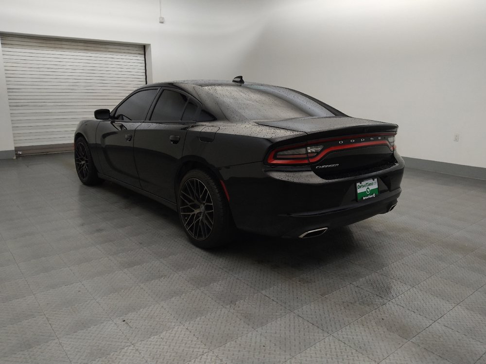 Used 2023 Dodge Charger SXT RWD image 5