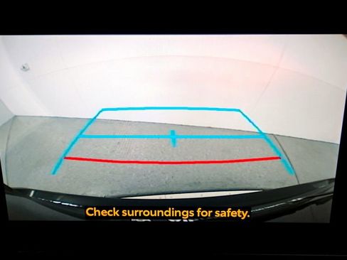 Certified 2024 Toyota Highlander XLE AWD/4WD image 28