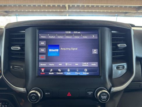 Used 2019 RAM 1500 Big Horn image 12