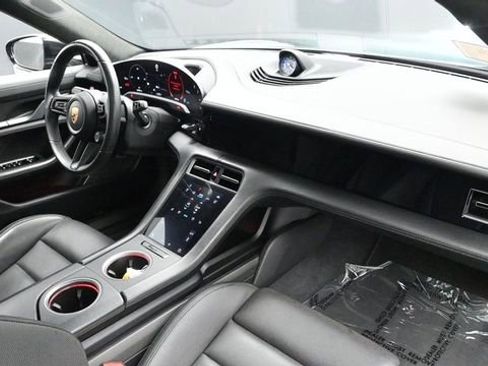 Used 2020 Porsche Taycan Turbo S AWD/4WD image 10