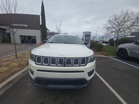 Used 2020 Jeep Compass Sport w/ Cold Weather Group image 9