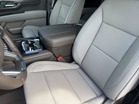 New 2026 GMC Yukon Elevation RWD image 11