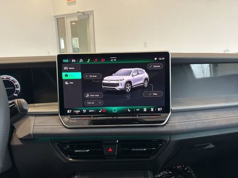 New 2026 Volkswagen Tiguan SE R-Line image 21