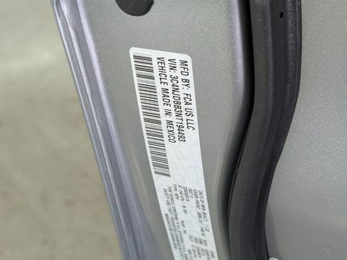 Used 2022 Jeep Compass Altitude image 29