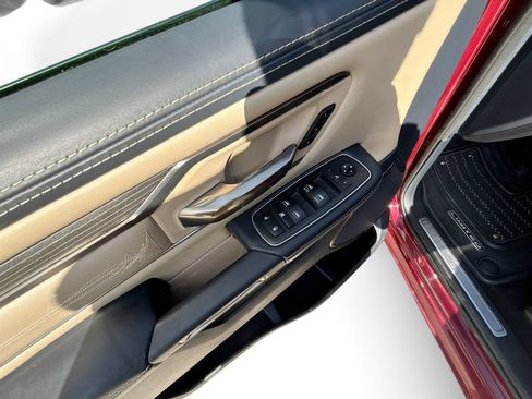 Used 2019 RAM 1500 Limited w/ Advanced Safety Group AWD/4WD image 15