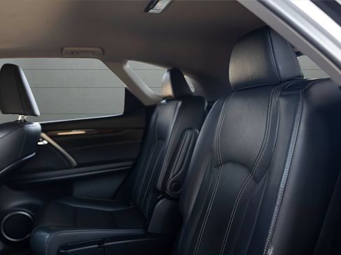 Used 2018 Lexus RX 350L AWD image 62