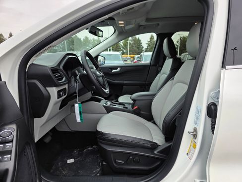 New 2026 Ford Escape Platinum w/ Premium Technology Package image 20