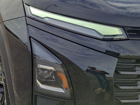 New 2026 Chevrolet Equinox LT w/ Midnight Edition image 15