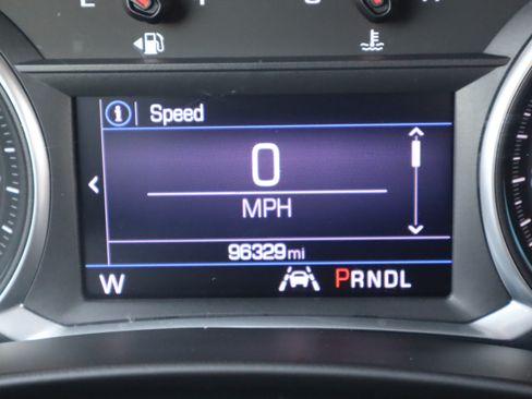 Used 2020 Chevrolet Equinox LT FWD image 24