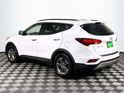 Used 2017 Hyundai Santa Fe Sport image 6