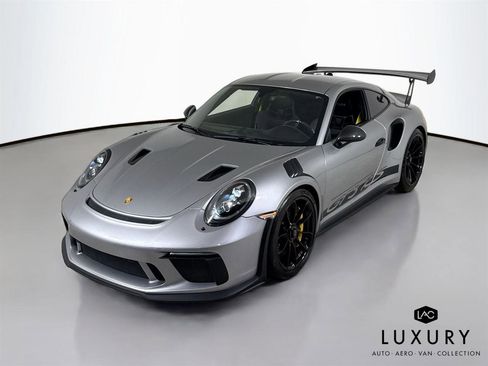 Used 2019 Porsche 911 GT3 RS image 3