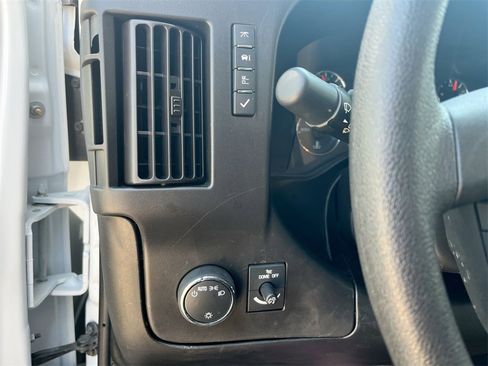 Used 2024 GMC Savana 2500 Work Van w/ Driver Convenience Package image 16
