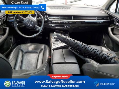 Used 2017 Audi Q7 3.0T Prestige w/ Prestige Package AWD/4WD image 11