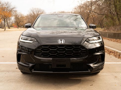 Certified 2023 Honda HR-V EX-L image 3