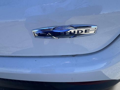 Used 2025 Jeep Compass Latitude image 5