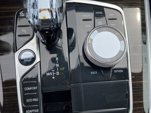 Used 2020 BMW X5 sDrive40i w/ M Sport Package image 21