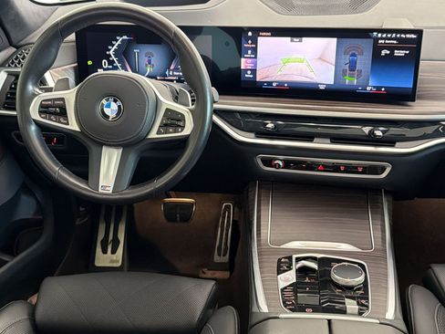 Certified 2023 BMW X7 xDrive40i w/ M Sport Package AWD/4WD image 28