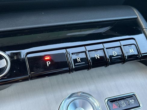 Used 2025 Lincoln Navigator Reserve w/ Jet Appearance Package AWD/4WD image 26