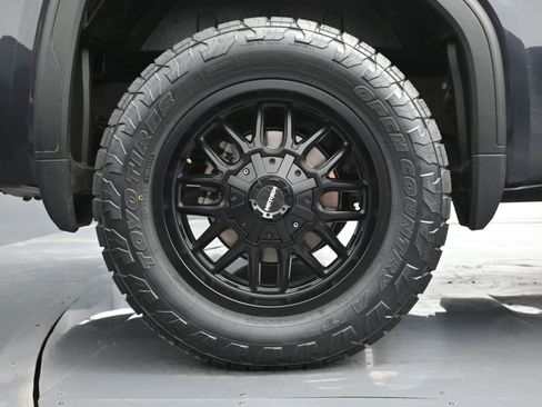 Used 2022 GMC Sierra 1500 Denali Ultimate image 17