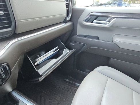 Used 2024 Chevrolet Silverado 1500 LTZ image 43