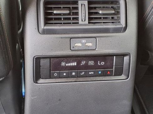 Used 2025 MAZDA CX-90 3.3 Turbo w/ Select Package image 23