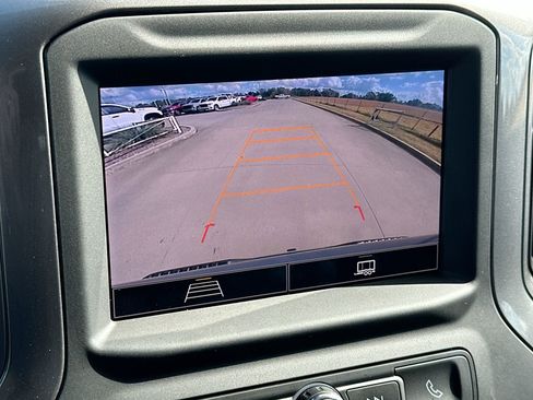 Certified 2025 Chevrolet Silverado 1500 Custom image 17