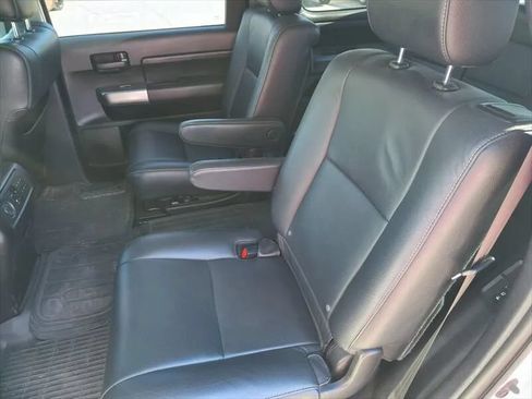 Used 2019 Toyota Sequoia TRD Sport w/ TRD Sport Premium Package AWD/4WD image 17