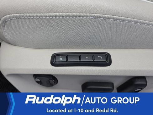Used 2026 Volkswagen Atlas SEL Premium R-Line AWD/4WD image 11