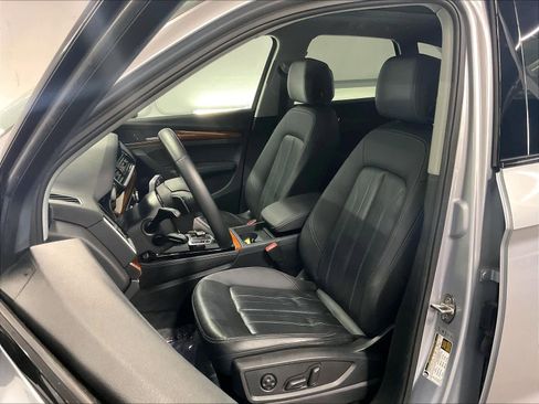 Used 2023 Audi Q5 2.0T Premium Plus AWD/4WD image 26