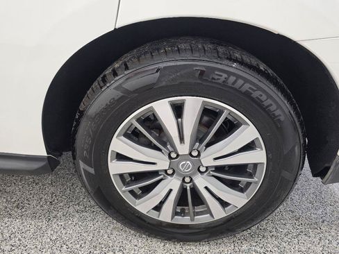 Used 2020 Nissan Pathfinder SL FWD image 33
