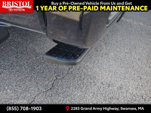 Used 2019 Toyota Tacoma TRD Sport AWD/4WD image 35