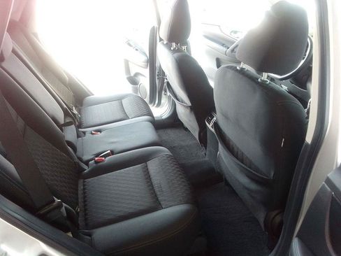Used 2020 Nissan Rogue SV FWD image 17