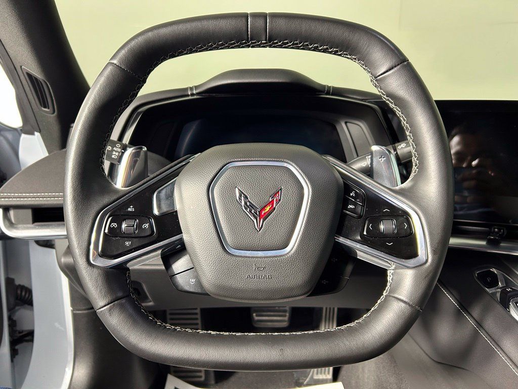 Used 2021 Chevrolet Corvette Stingray Coupe w/ 1LT RWD image 29