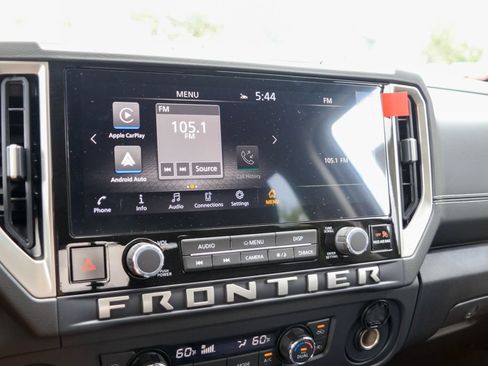 New 2026 Nissan Frontier SV w/ SV Convenience Package RWD image 5