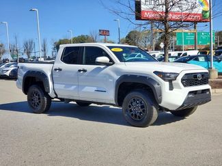 Used 2025 Toyota Tacoma TRD Off-Road video 1