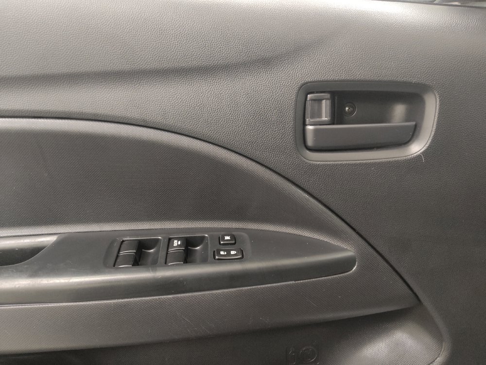 Used 2024 Mitsubishi Mirage G4 LE FWD image 27