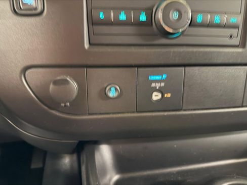 Used 2023 Chevrolet Express 2500 Work Van w/ Driver Convenience Package image 14
