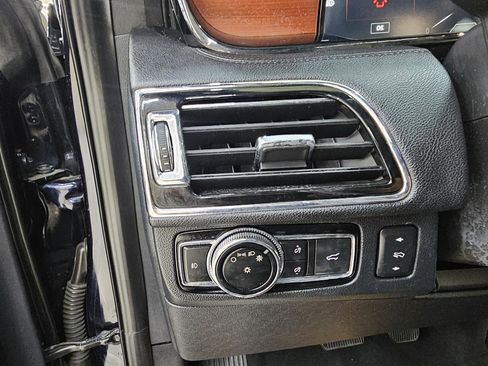 Used 2021 Lincoln Navigator L Reserve image 39